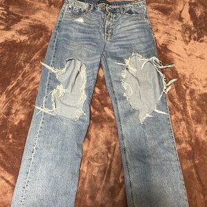 American eagle distressed jeans